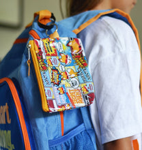Load image into Gallery viewer, zip pouch for incontinence products